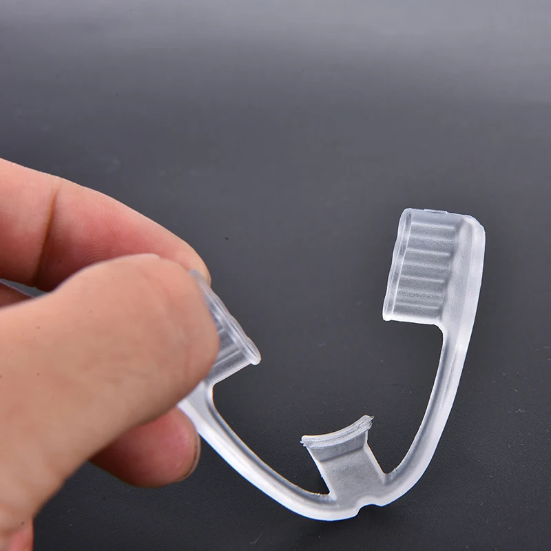 

1pcs Night Sleep Mouth Guard Bruxism Teeth Grinding Guard Sleep Mouthguard Splint Clenching Protector Tools Without Box