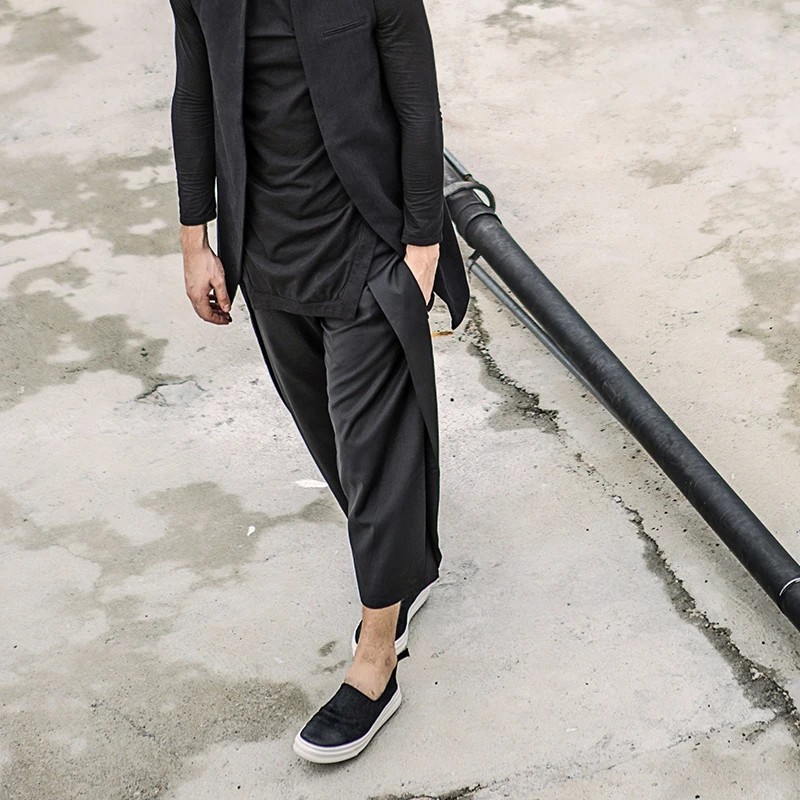 

M-2XLOriginal independent designer spring and autumn new high waist waist seal minimalist wide leg nine points casual pants.