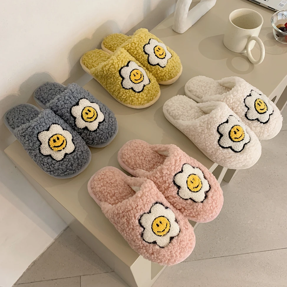 New Winter Girl's Heart Sunflower Cotton Slippers Soft Bottom Home Indoor Non-slip Warmth Plush Confinement Shoes Female Cute an