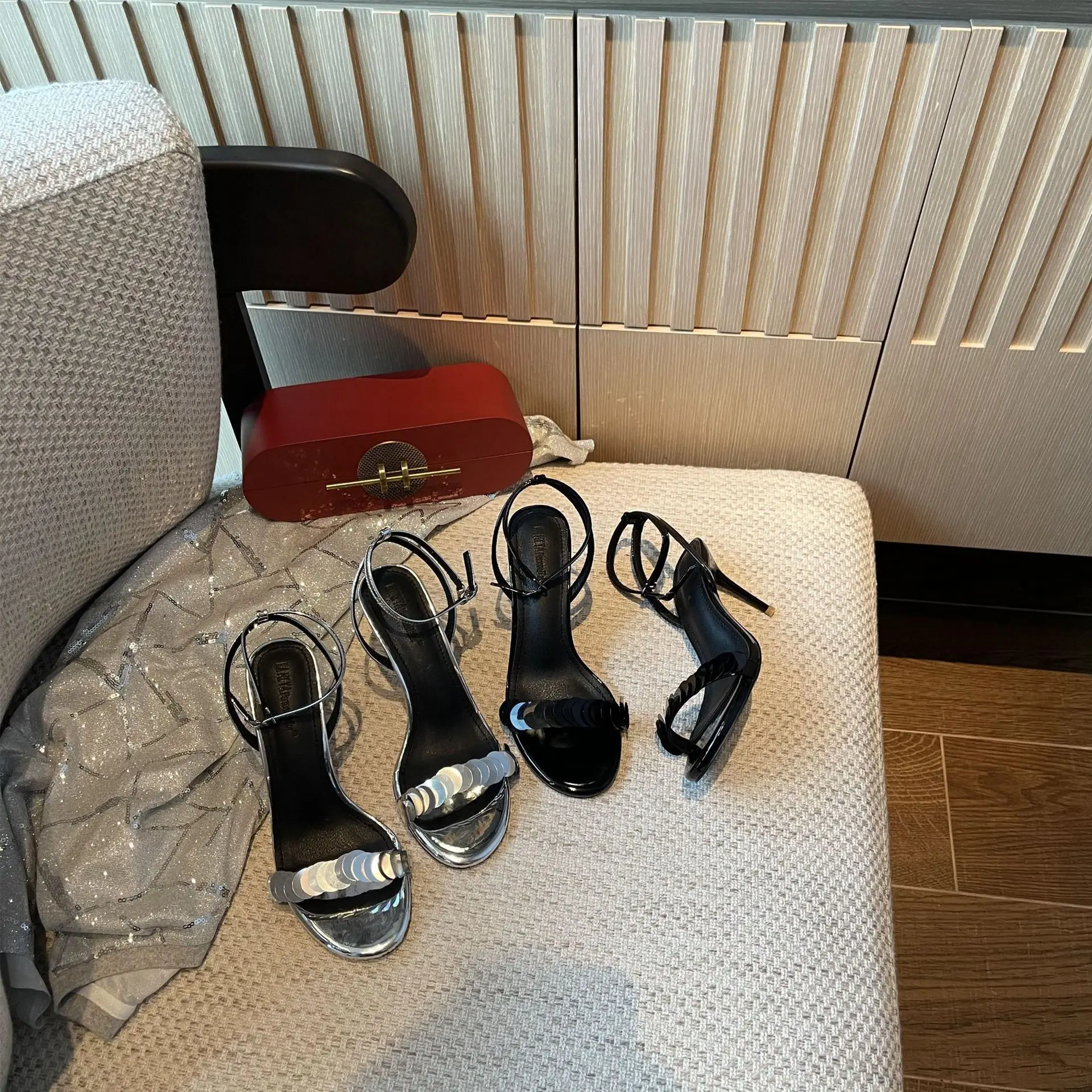 

Fashion Womens Shoes 2021 Female Sandal Clear Heels Buckle Strap Bling Bling Luxury Girls Stiletto Comfort Bright Beige New Summ