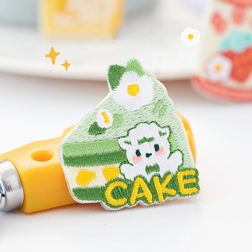 AHYONNIEX Nette Warme Milch Tee Süße Kuchen Milch Patches DIY Applique Stickerei Parches Stoff Aufkleber Eisen Auf Patch für Kleidung – Detail 6