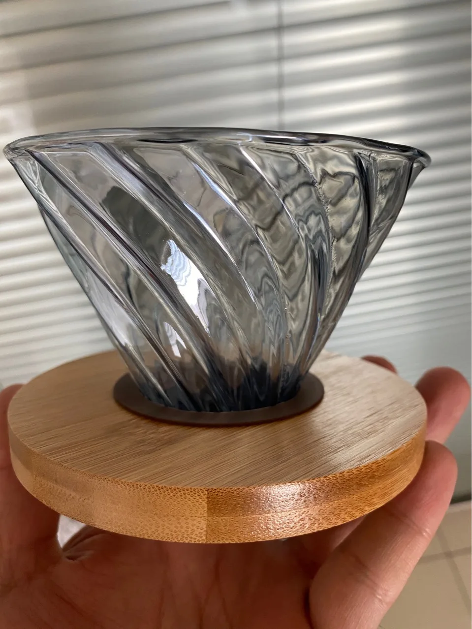 

Coffee Filter Holder Reusable Coffee Filters Dripper V60 Drip Coffee Baskets Pour Reusable Glass Over Dripper Stand Cup