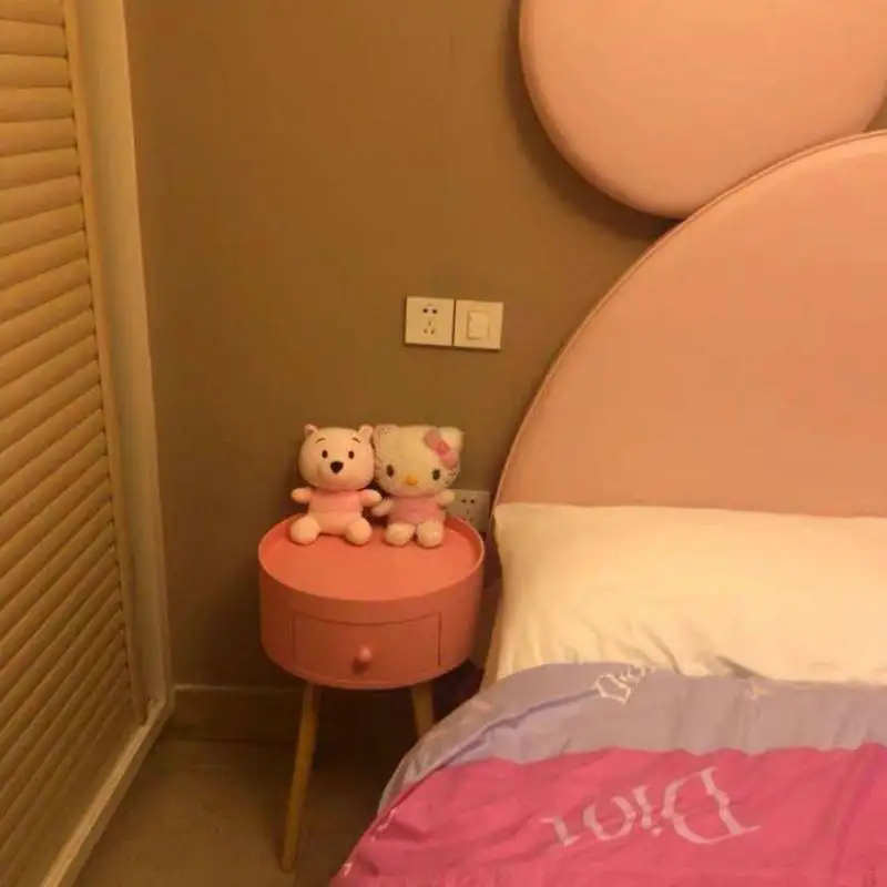 Прикроватная тумбочка круглая мебель простая современная сборка детский