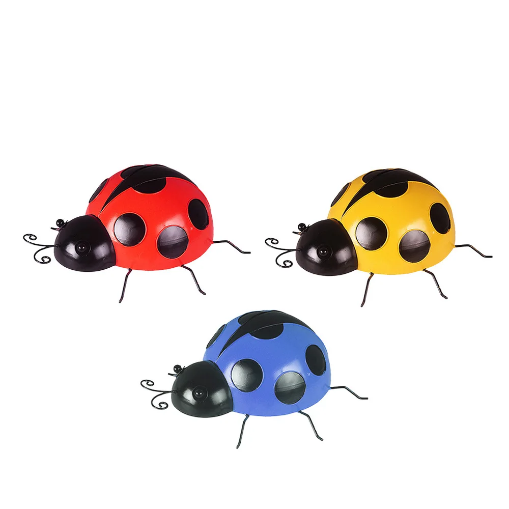

3pcs Simulated Ladybug Adornments Iron Art Ladybug Ornaments (Assorted Color)
