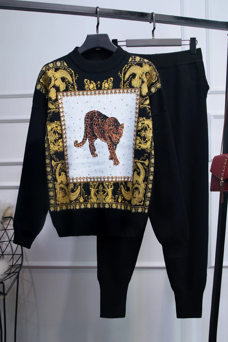 

Fashion Women's Hot Diamond Leopard Knit Crop Jumper Wool Sweater Pants Joggers 2 Piece Sweater Set Autumn Winter Clothing Set