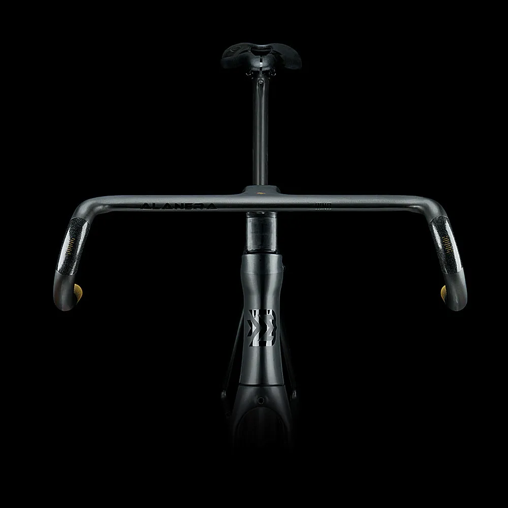 Цена Гравий руль из углеродного волокна экзотропизм Руль 28,6 мм/31,8 мм встроенный велосипед фотомагнитная ручка для дорожного велосипеда матовый ...