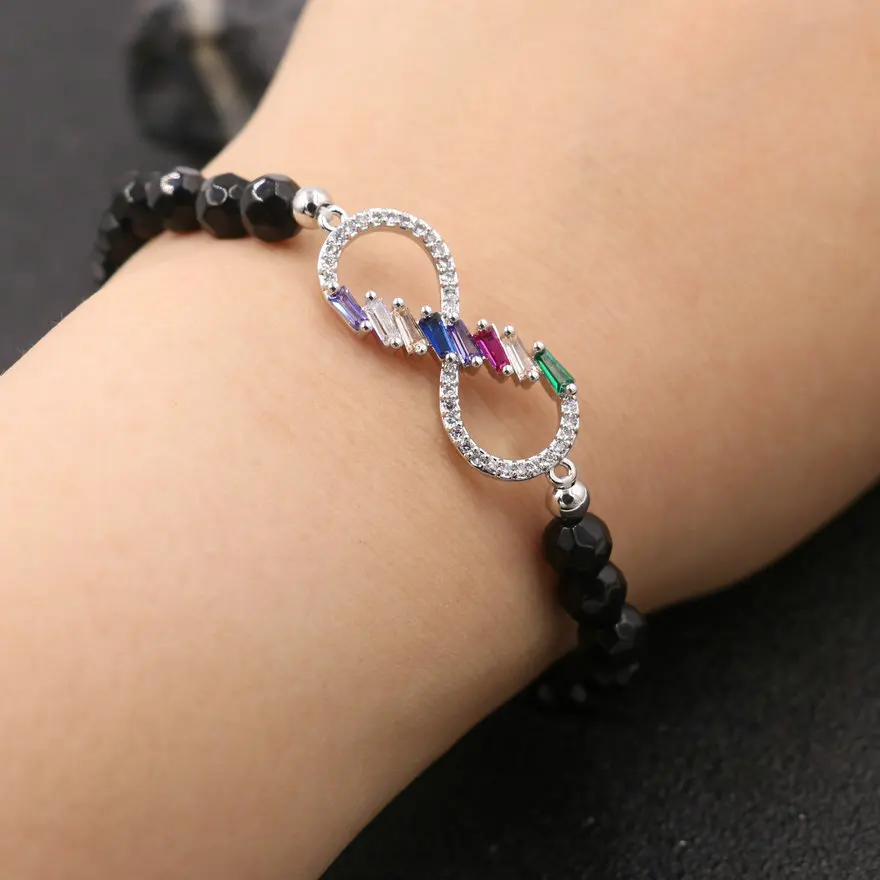 Блестящий серебряный браслет с микро кристаллом циркония 8 Бесконечность