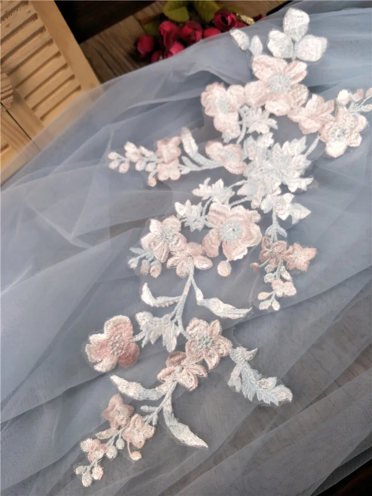 

1Pc Pink Embroidered Lace Applique Fabrics Embr Lace Collar Trims Wedding Bridal Appliques For Stage Costume Dress 40X19cm