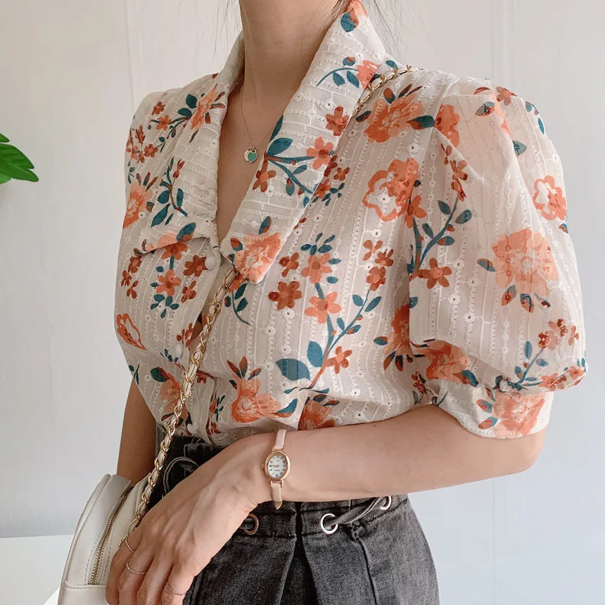 

Korean Style Women Summer Fashion Elegant Office Lady Turn-down Collar Shirts Vintage Button Embroidery Print Blouses