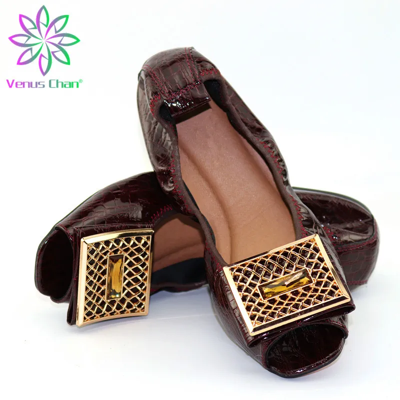 Обувь в африканском стиле летние туфли на низком каблуке серебристого цвета