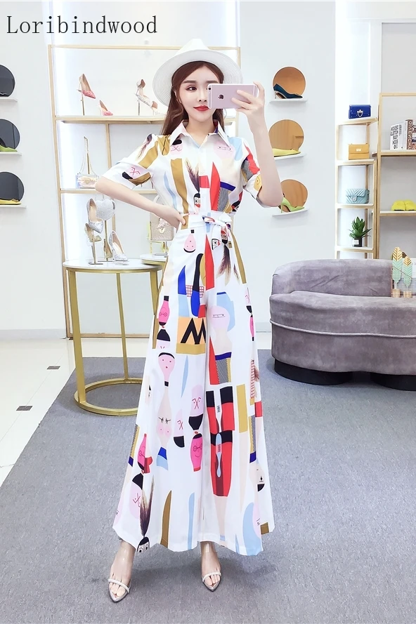 

European Station Celebrity Suit, Female Summer Temperament Short-Sleeved Shirt Printed Wide Leg Pants Fashion Two-Piece Suit
