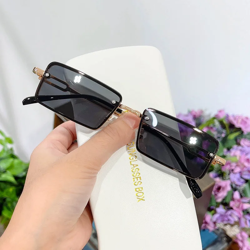 

2021 Square Sunglasses Women Luxury Brand Travel Small Rectangle Sun Glasses Female Vintage Retro Oculos Lunette De Soleil Femme