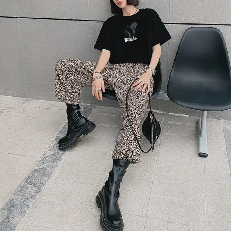 

IEQJ Casual High Waist Trousers New Loose Personalized Draped Leopard Print Pants Women Fashion Summer Traveling 2021 3F0002