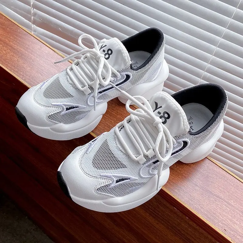 

2020 women's autumn new mesh breathable thick bottom increased leisure sports shoes slip wear tide shoes walking shoes