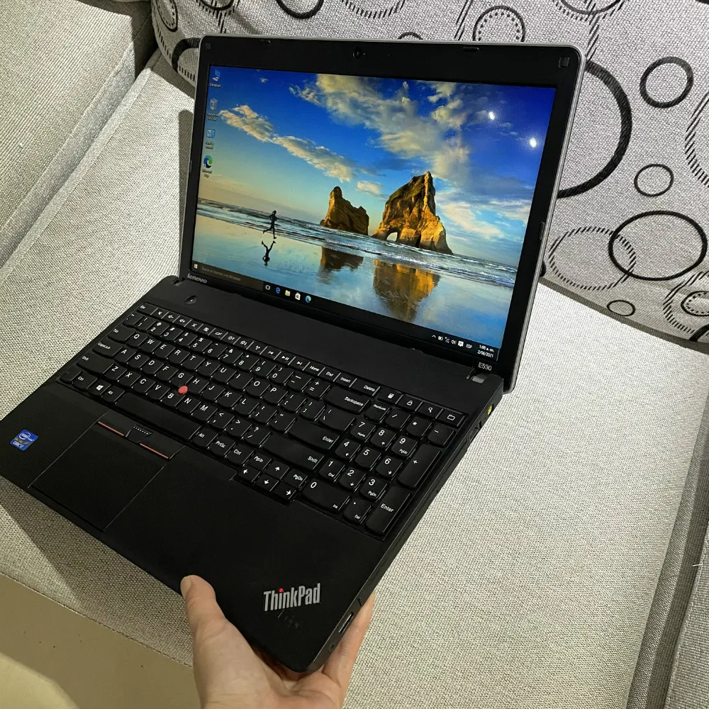Оптовая продажа б/у ноутбук E530 Core I5 I7 15 6 дюймов с цифровой клавиатурой