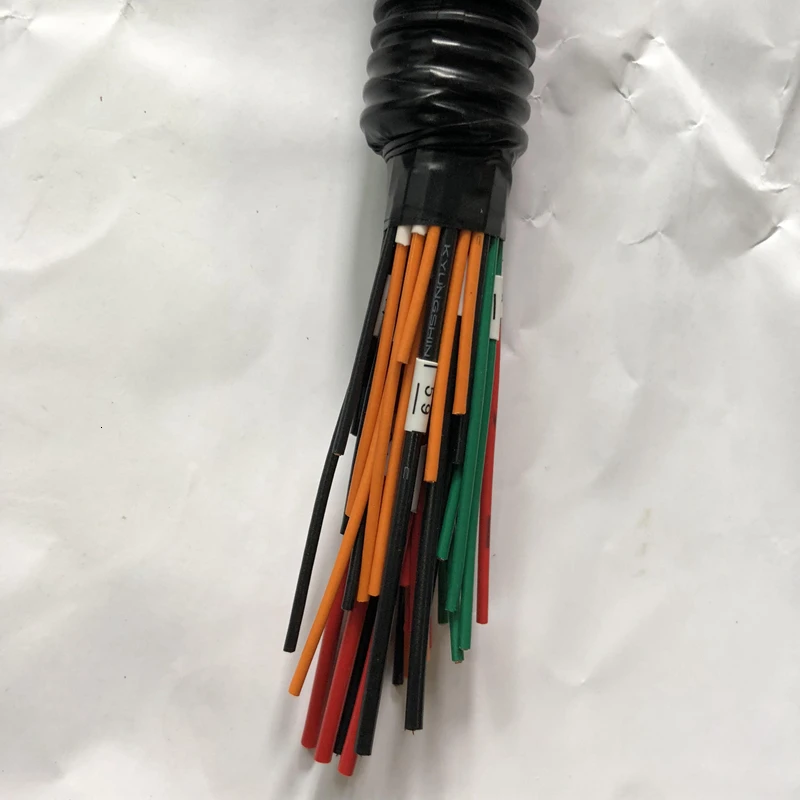 

Truck Urea pump controller DCU computer board plug L6200-3823390B