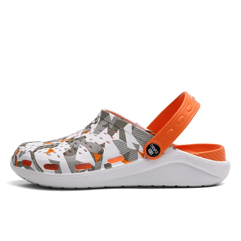 

2021 Men's Sandals Summer Water Beach Men Clogs Slippers Women Jelly Sandals Men Light Sandalias Garden Men Shoes Zapatos Hombre