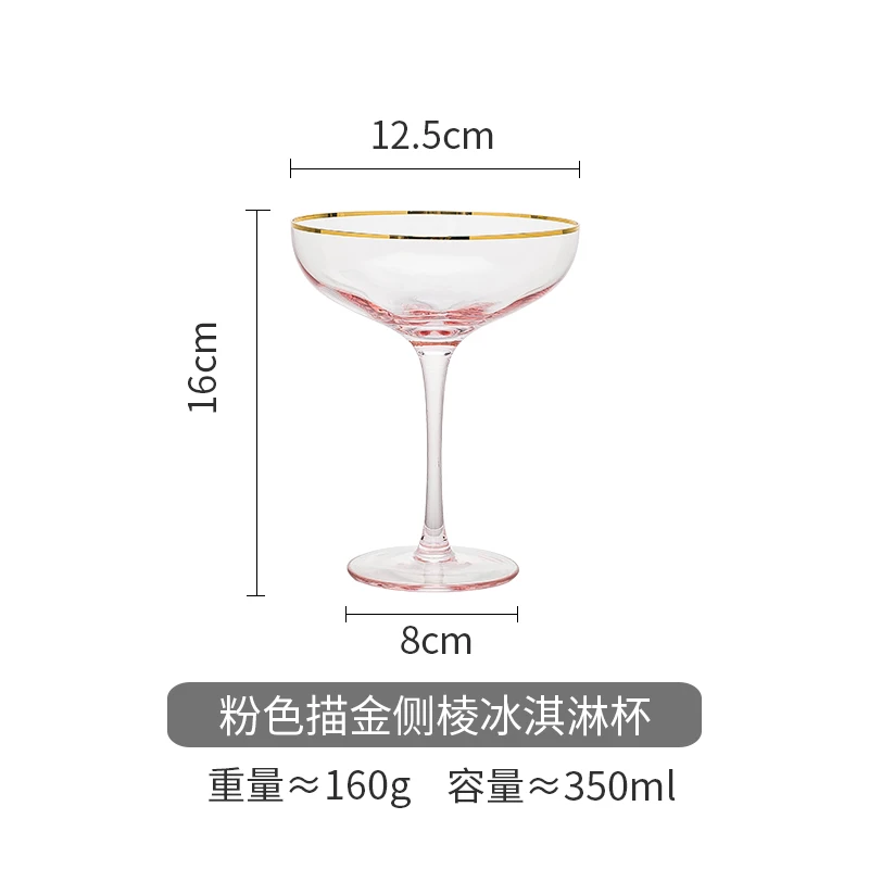 

Kitchen,Dining & Bar