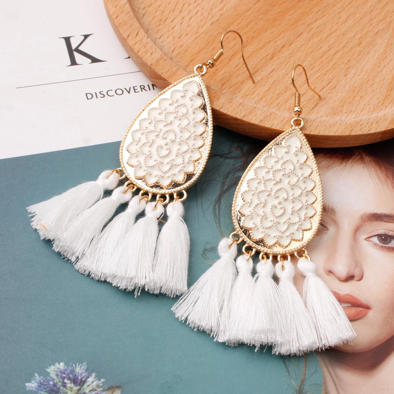 New hot sale Новое модное богемное Европейское Ретро высококачественное кристалльное с кисточкой длинные висячие серьги для женщин ручной работы хлопковый шарф ювелирные изделия - Окраска металла: New hot sale