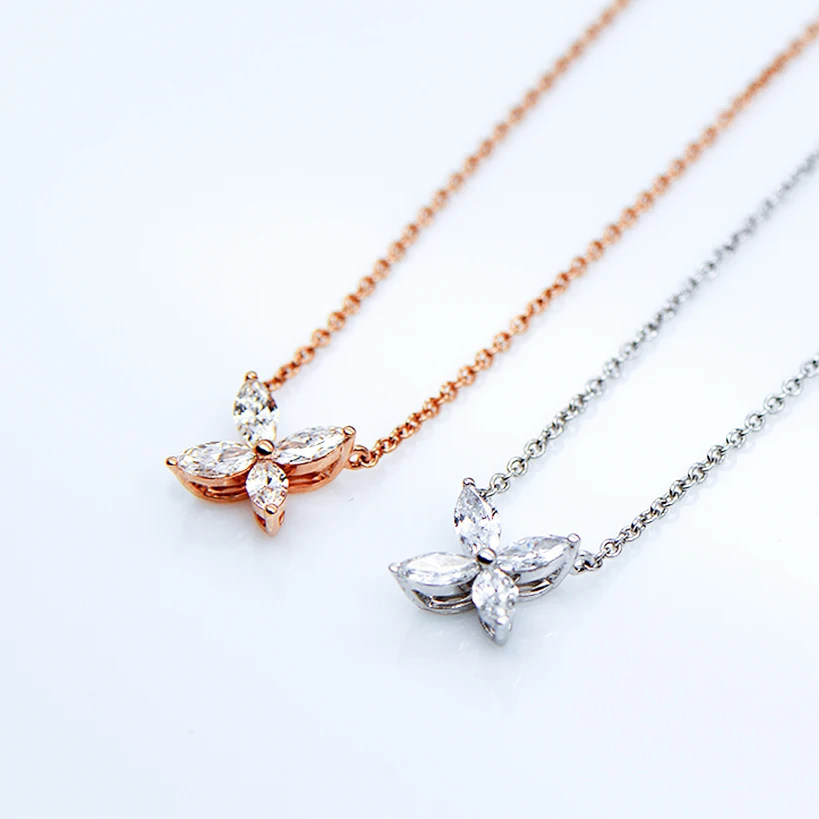 

925 Sterling Silver Necklace Women's Classic With Stone Petal Shape Clavicle Chain Sweet And Luxurious Wild Couple Jewelry Gift