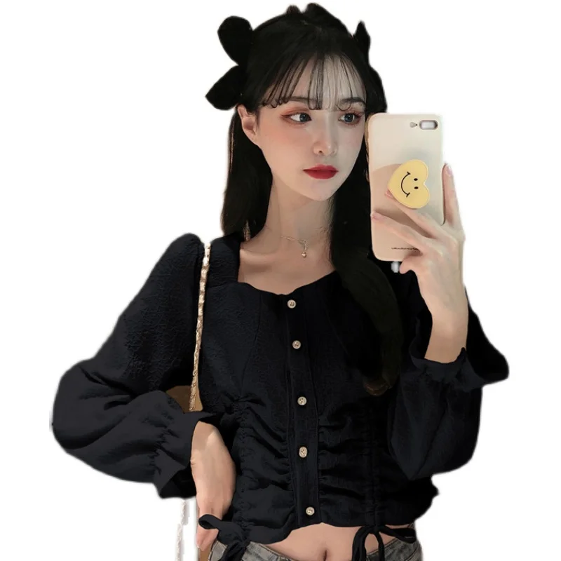 

2021 nian Early Spring New Retro Drawstring Slimming and Short Shirt Female Waist Hugging Small Top Service Design