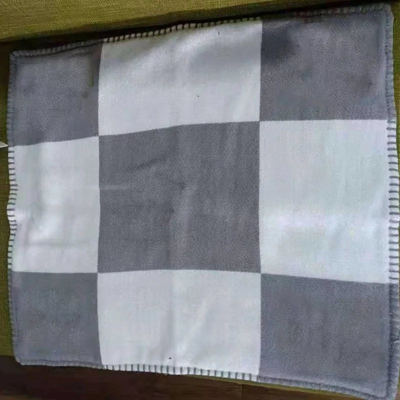 

Light luxury style letter pillow case, 65x65cm pillow case, without pillow core