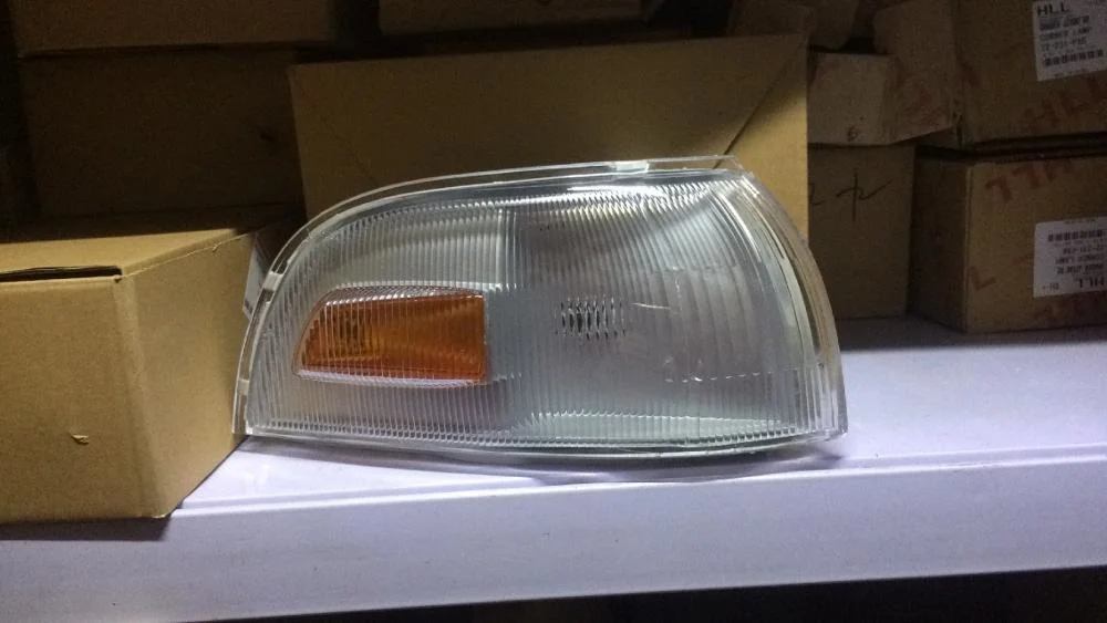 

Передняя угловая фара для Toyota Sprinter Ae100
