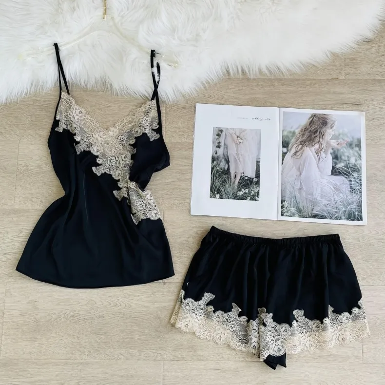 

Women Pajamas Set Sleepwear Lace Patchwork PJS Suit Sexy Satin Strap Top&Shorts Pyjamas 2PCS Nightwear 2021 New Home Clothes