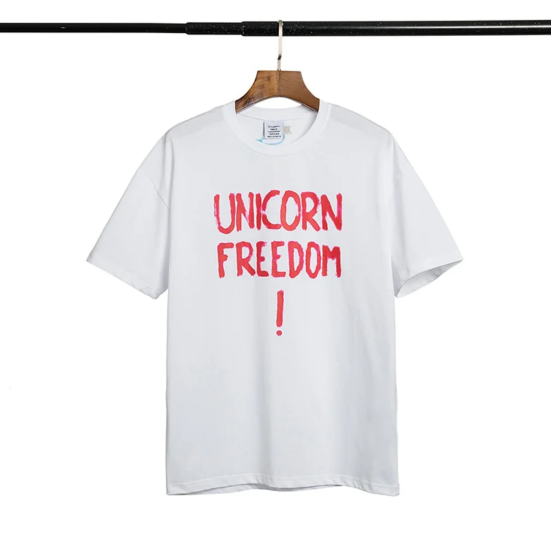 

Мужская и женская футболка с надписью «Vetement Y2k»