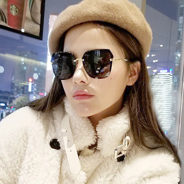 Женские квадратные солнцезащитные очки модные роскошные цветные