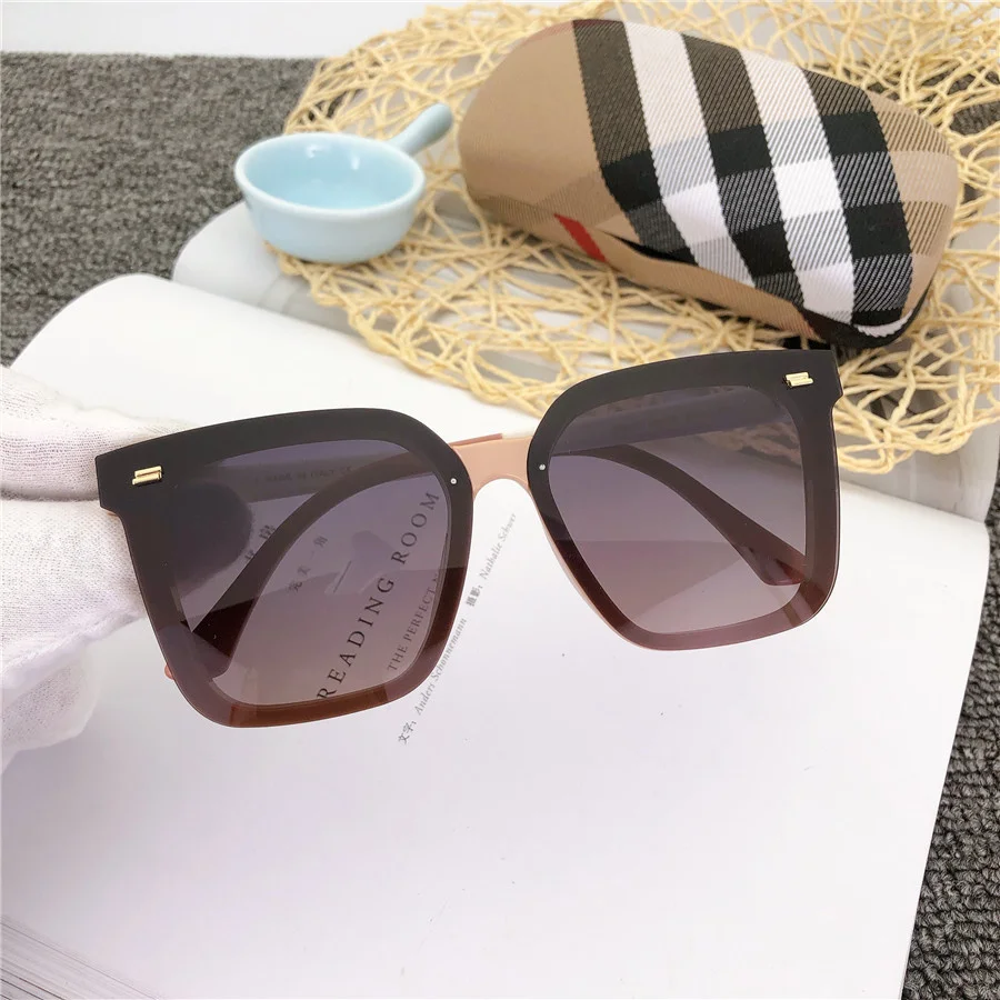 

Vintage Polarized Square Sunglasses Ladies Luxury Brand Travel Driving Beach Pool Sun Glasses For Women Fashion 2020 Okulary