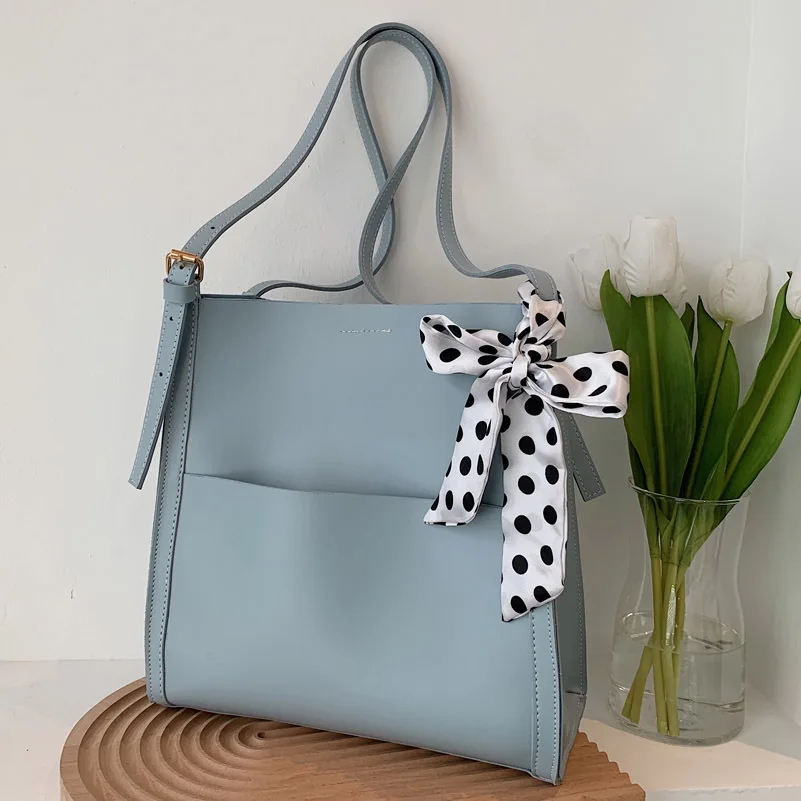 

Women Bucket Shoulder Bag big capacity PU Leather ladies handbag and purse 2021 new Luxury Designer female tote bolsas blue