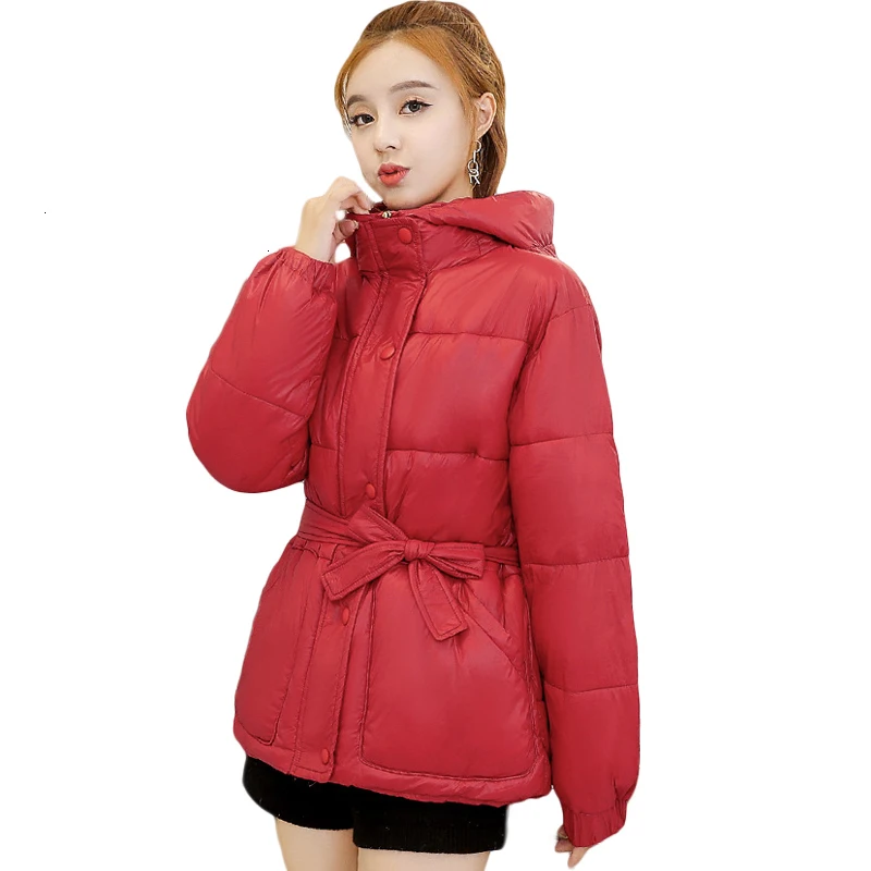 Мода 2019 шикарная зимняя женская парка с капюшоном и поясом Jas коротким покрытием