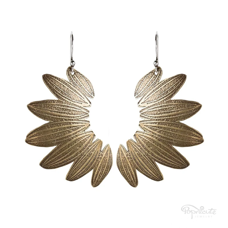 

Vintage Gold Color Sunflower Shaped Drop Earrings Simple Design Retro Dangle For Women Punk Party Jewelry Gift N3B885