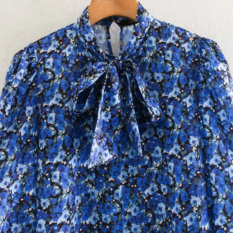 

Women New Floral print blouse Spring long puff sleeve With bow tie cute shirts female Loose Streetwear Basic Tops YNZZU YT816