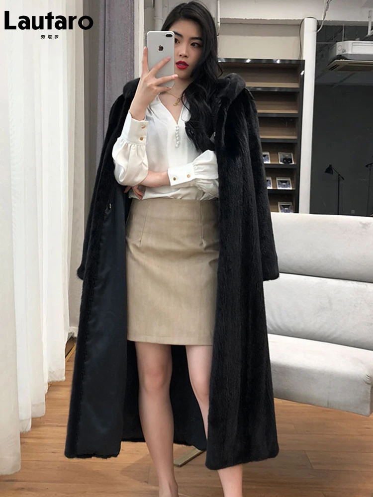 Зимнее удлиненное черное толстое теплое женское пальто из искусственной норки с