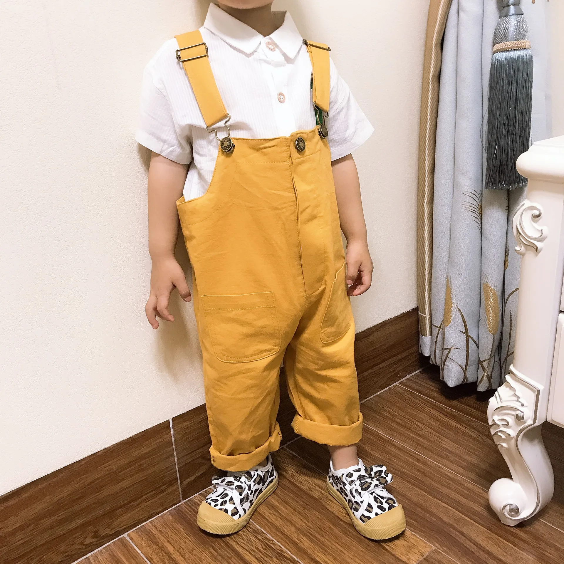 Новый комбинезон для малышей Детские подтяжки брюки мальчиков однотонные милые