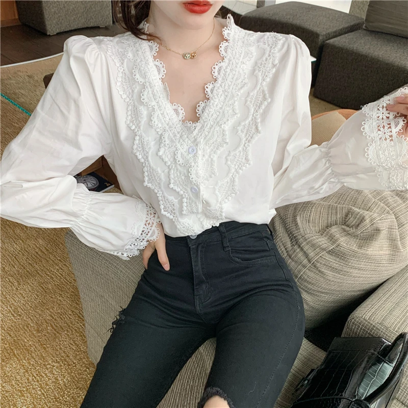 Женская блузка весна-осень милая кружевная рубашка с цветочным принтом