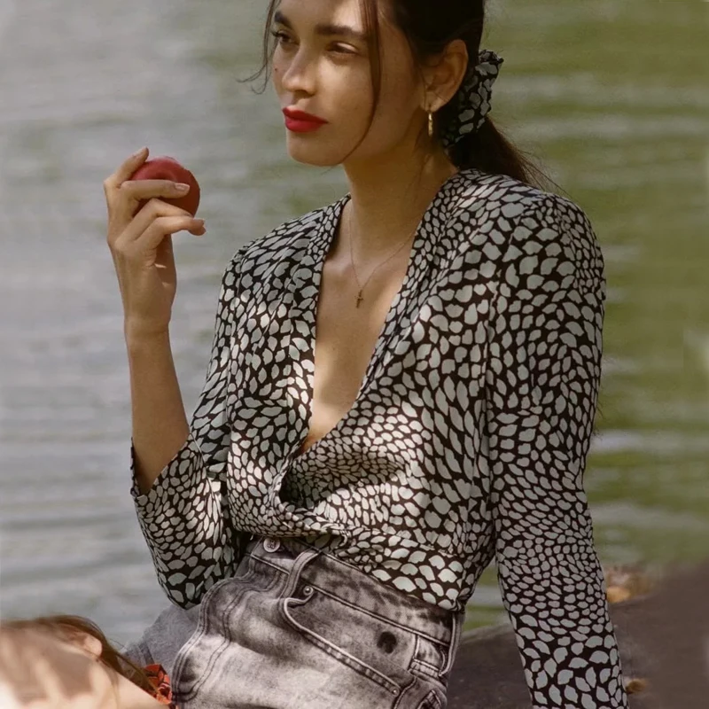 Женская блузка с V образным вырезом и рукавом три четверти|Блузки| |