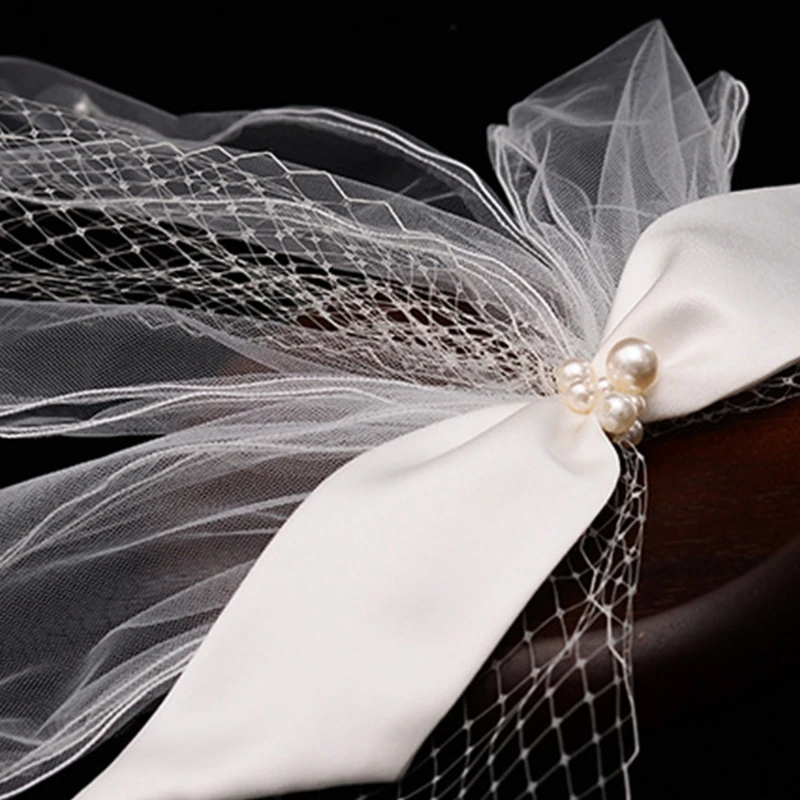 

Women 2 Tier Short Tulle Wedding Veil Faux Pearl Beaded Bowknot Bridal Headdress AXYD