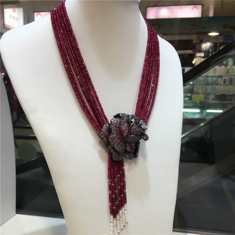 

Hand knotted natural purple stone Rose flower clasp DIY accessory clavicle chain women short multi - layer necklace