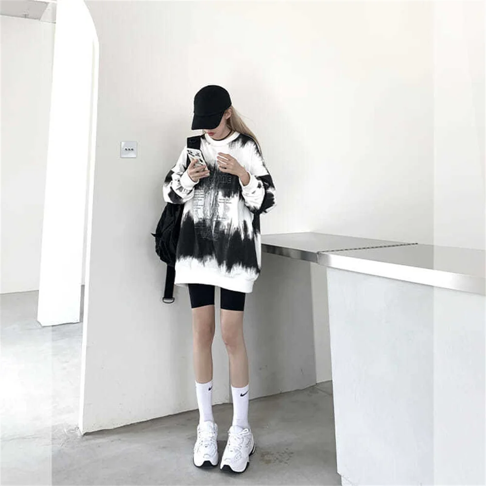 

Autumn Tie-Dyed T Shirt Long Sleeves Tops Graphic Girls Cute Harajuku T Shirts New Summer Shirts Women Pullovers Sweatshirts