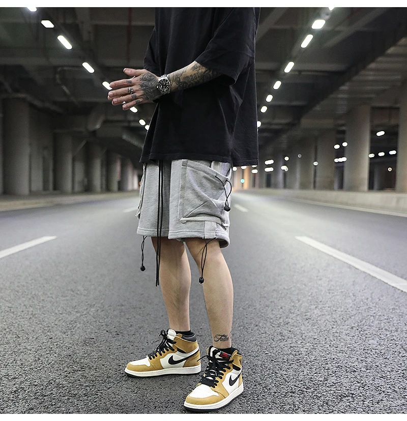 Мужские повседневные махровые шорты в уличном стиле с отстрочкой и карманами из