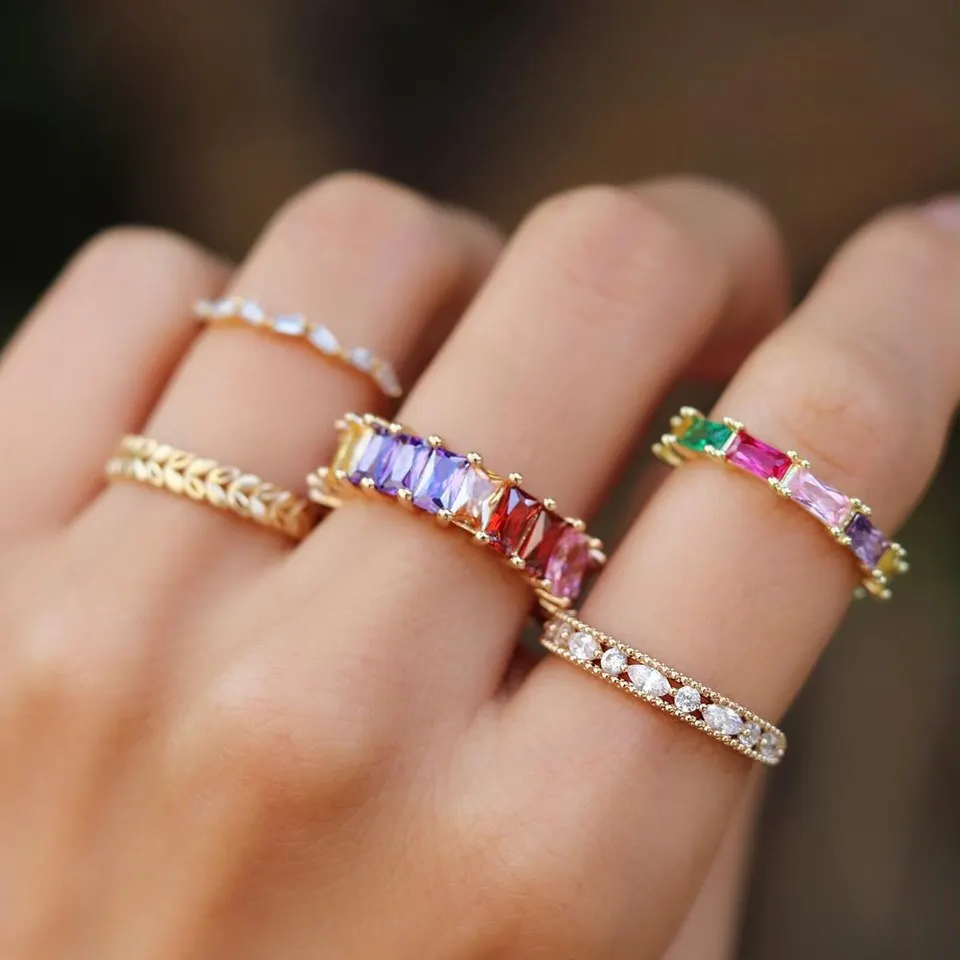 Оптовая продажа недорогое женское прямоугольное Радужное кольцо с кубическим