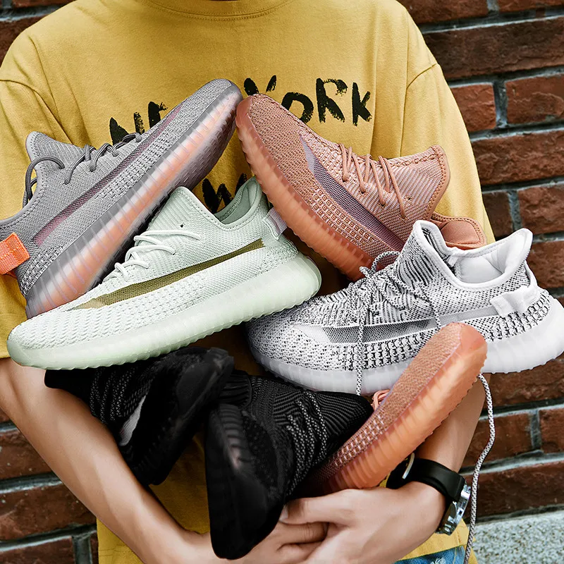 

Men's Running Sneakers Breathable Fly Weave Luminous Shoes Street Reflective Casual Walking Shoes Man Light Jogging Sports Shoes