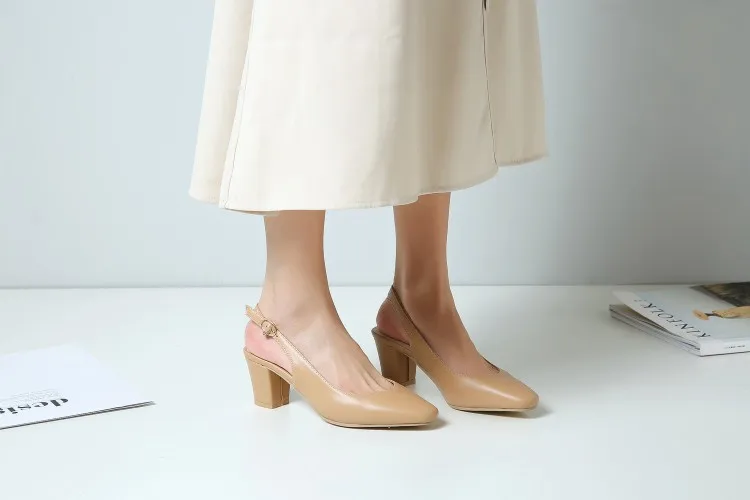 Замшевые туфли лодочки LIHUAMAO с ремешком на щиколотке и острым носком без застежки