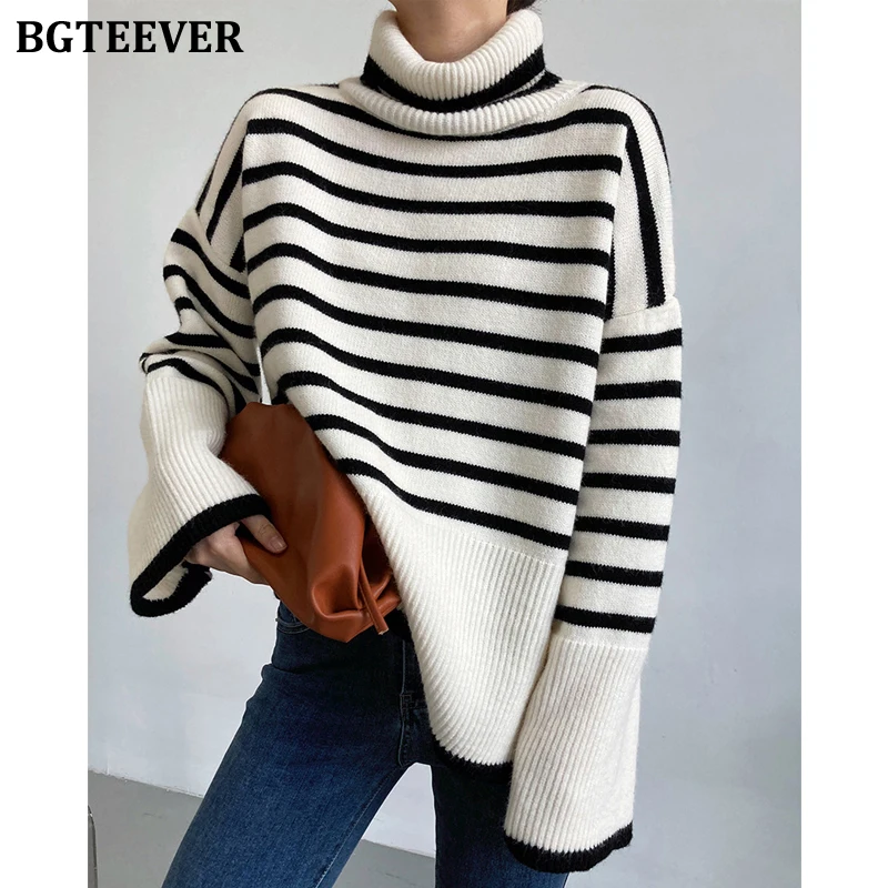 

Свитер Женский вязаный с длинным рукавом, в полоску