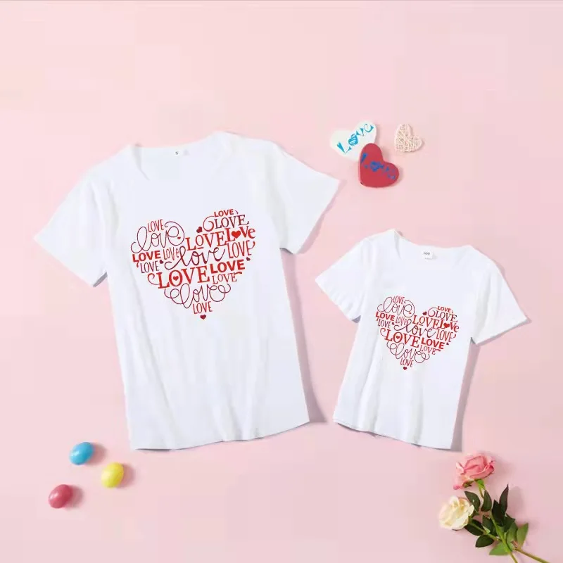 

Love Mother Daughter T-shirts Summer Family Matching Outfits Short Sleeve Mom Baby Mommy and Me Clothes Women Girls Cotton Tops