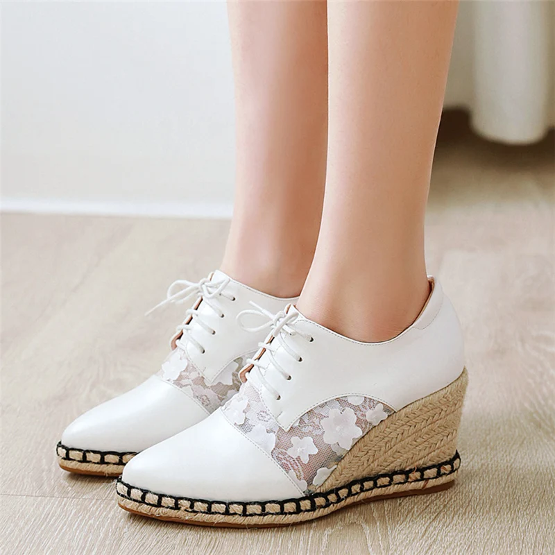 Модные Туфли лодочки на танкетке со шнуровкой Женская удобная повседневная