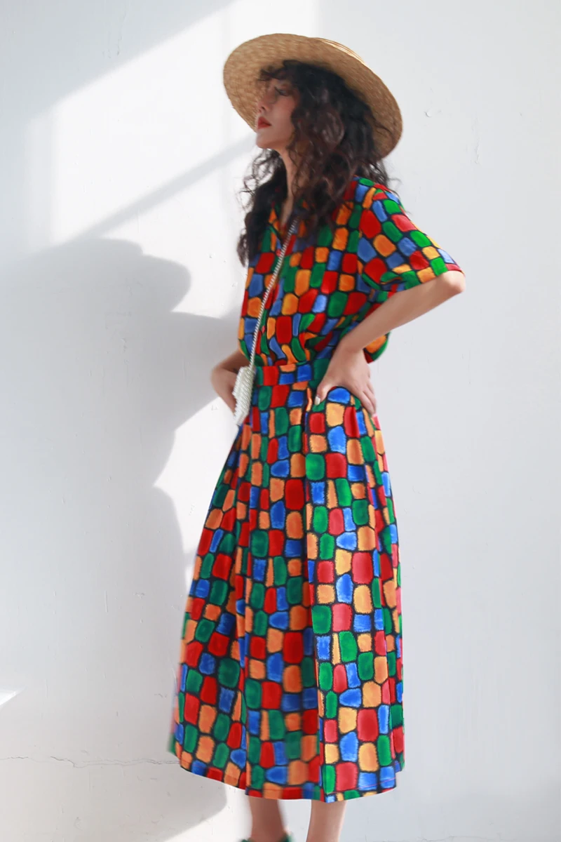 

Skirts Set New Summer Women's Bohemian Holiday Clothing Set Colorful Shirts Tops Woman Blouses Long Skirts Ladies Suit Set NS198